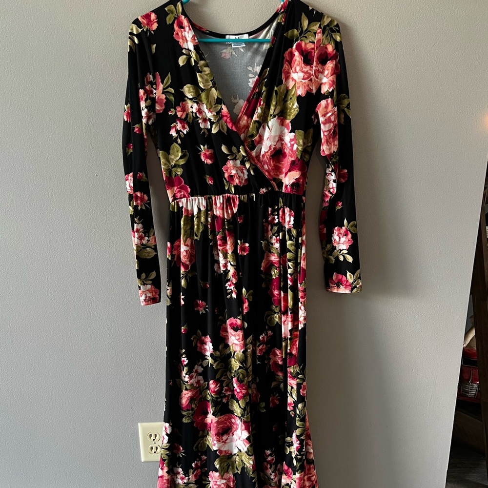 Womens Floral Maxi Dress